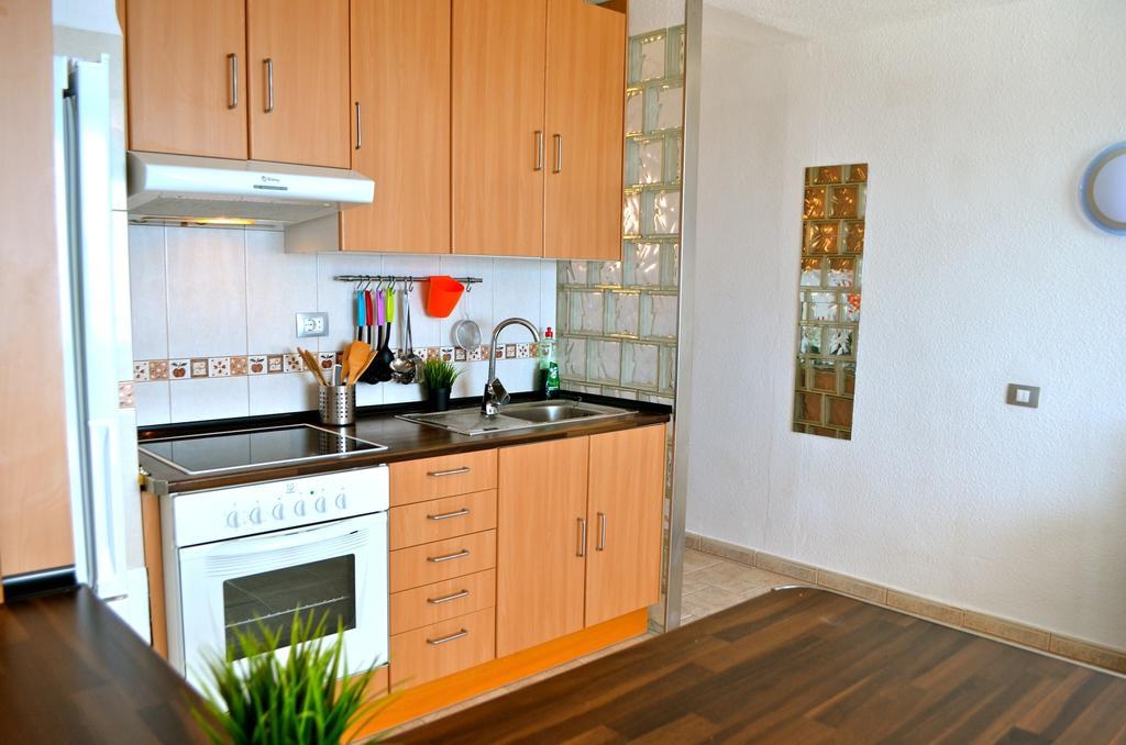 Apartment With Great Seaview Puerto de Santiago  Bagian luar foto